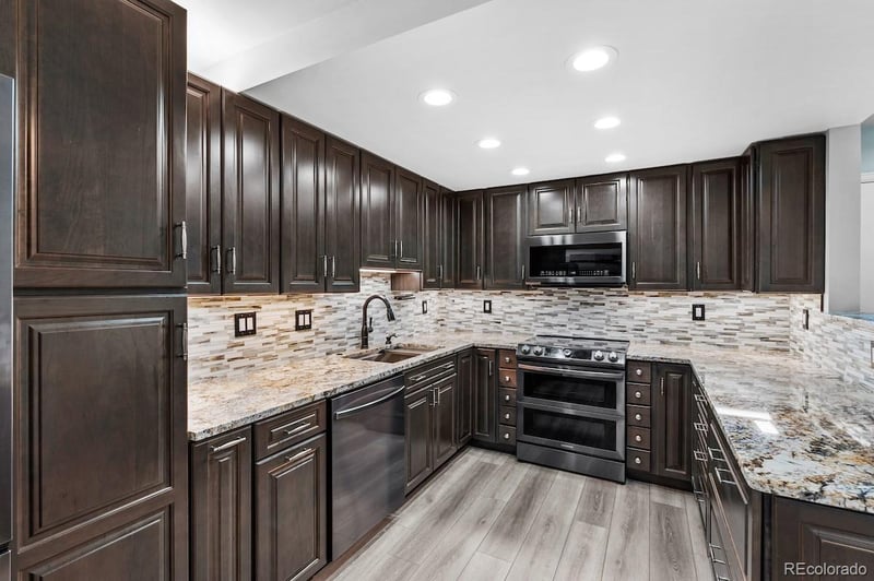 10345 Peakview Ave #A, Englewood, CO 80111