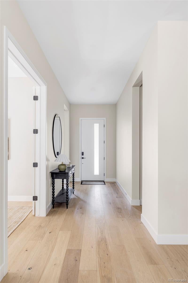 330 Elm St, Denver, CO 80220