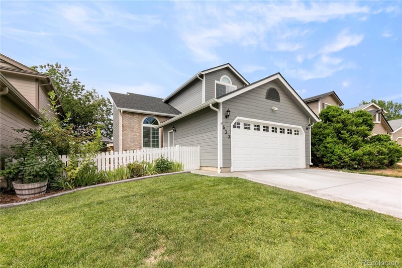 633 Walden Ct, Littleton, CO 80126