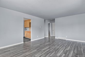 1609 - 1611 Oswego, Aurora, CO 80010