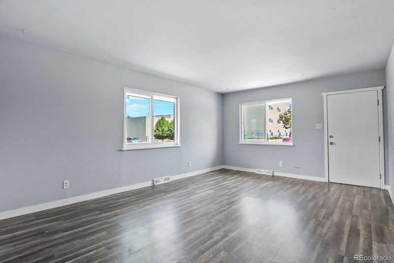 1609 - 1611 Oswego, Aurora, CO 80010