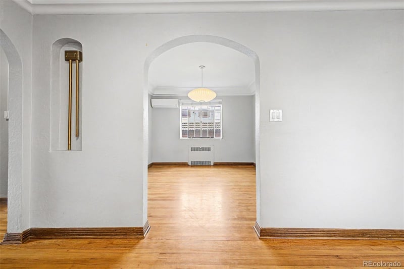 1405 Dexter St, Denver, CO 80220
