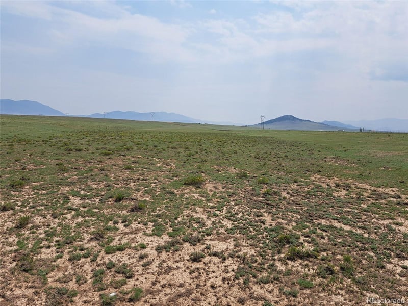 6372 Larimer Rd, Hartsel, CO 80449