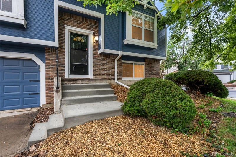 3946 S Flanders Way, Aurora, CO 80013