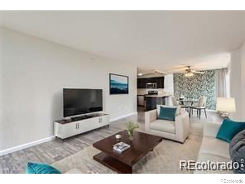 909 Logan St #A, Denver, CO 80203