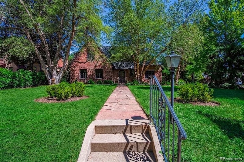 1600 Hudson St, Denver, CO 80220