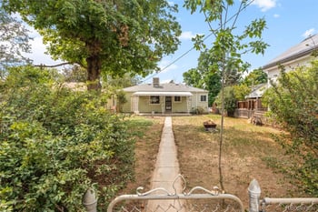 2256 Geneva St, Aurora, CO 80010