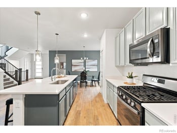 1982 Autumn Moon Dr, Windsor, CO 80550