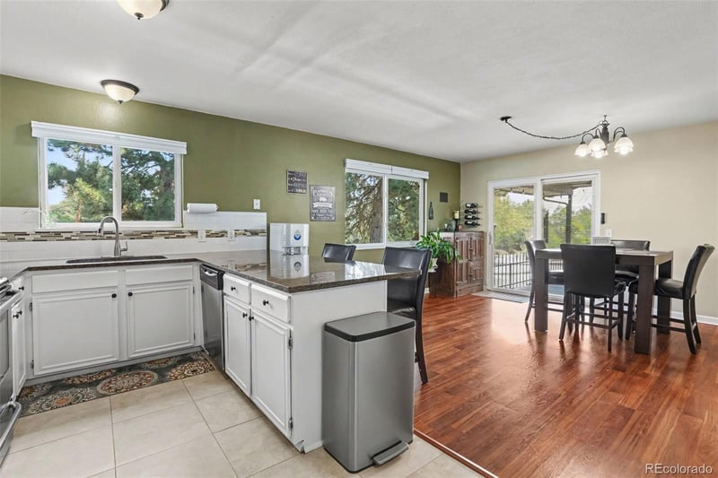 986 Welch Ct, Golden, CO 80401