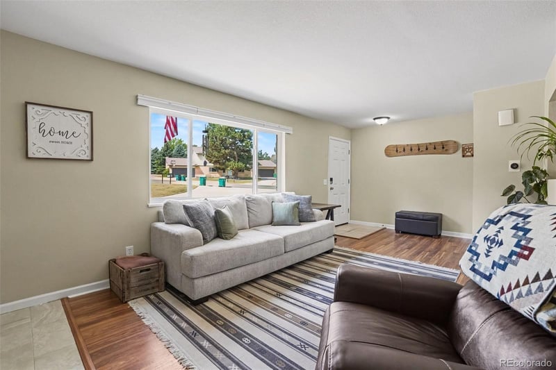 986 Welch Ct, Golden, CO 80401