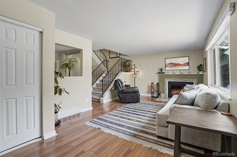 986 Welch Ct, Golden, CO 80401