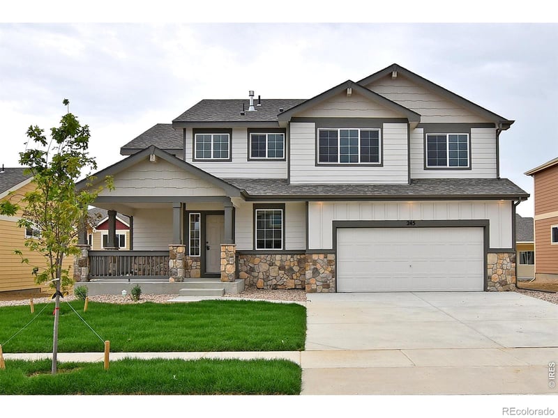 2422 Amberlyn Ln, Johnstown, CO 80534
