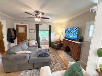 1059 Jackson St, Denver, CO 80206