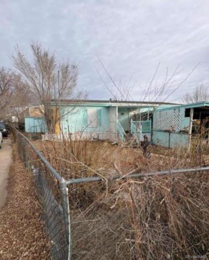15 Zurich St, Golden, CO 80401