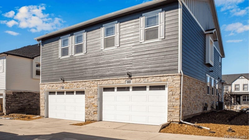 22614 6th Pl, Aurora, CO 80018