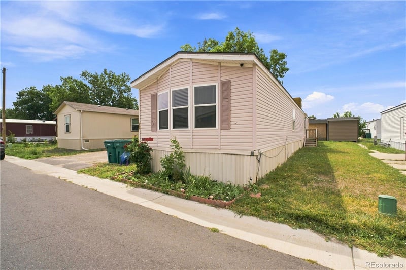 26900 E Colfax Ave Lot 269, Aurora, CO 80018