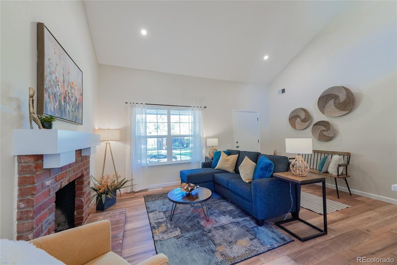 7011 S Knolls Way, Centennial, CO 80122