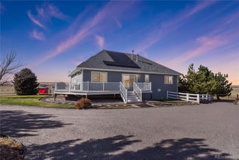 45320 Deerfield Cir, Elizabeth, CO 80107