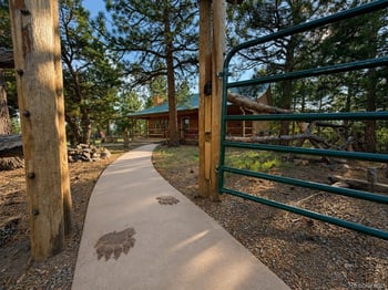 4701 County Road 323, Westcliffe, CO 81252
