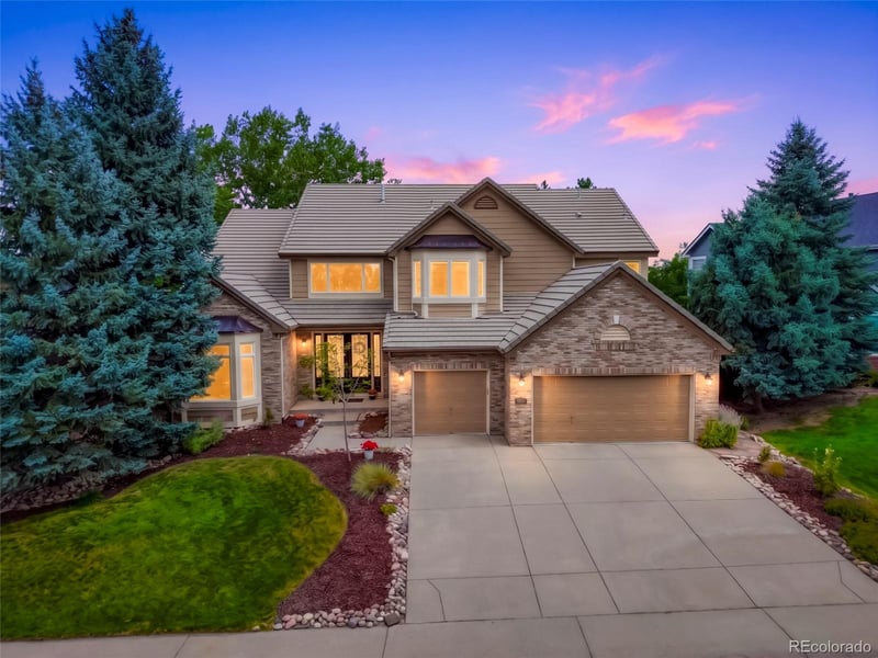10329 Charissglen Cir, Littleton, CO 80126