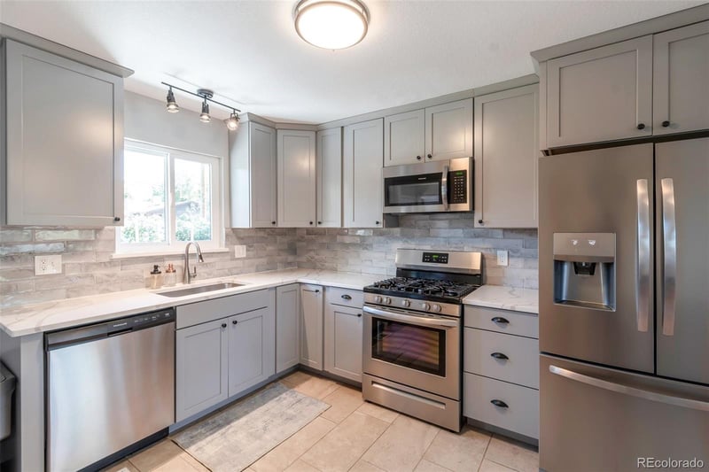 16045 W 13th Pl, Golden, CO 80401