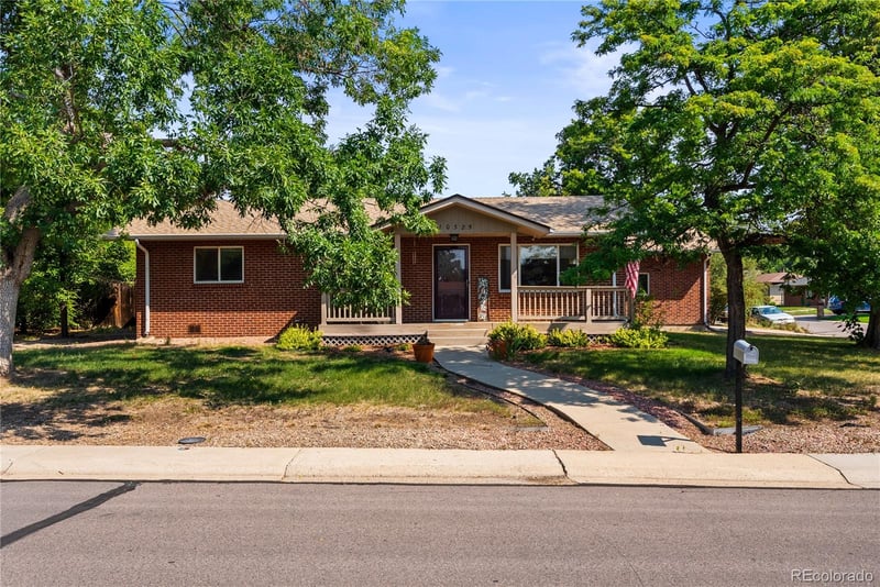 10325 W 16th Ave, Lakewood, CO 80215