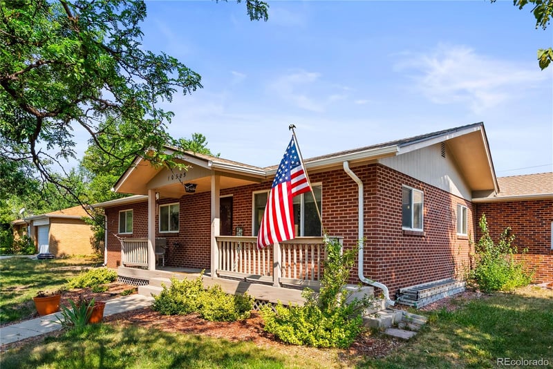 10325 W 16th Ave, Lakewood, CO 80215