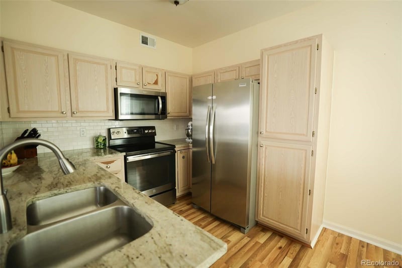 8342 Pebble Creek Way #102, Littleton, CO 80126