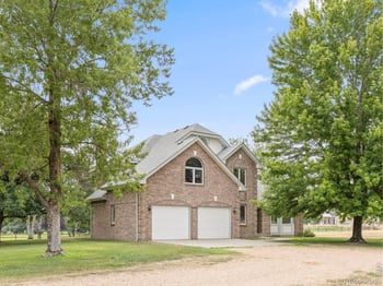 5026 Arrowhead Dr, Greeley, CO 80634