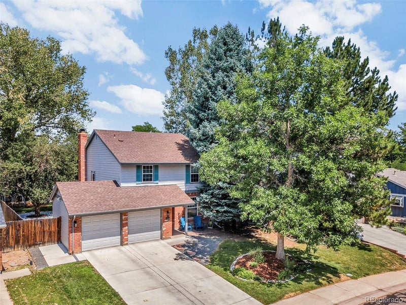 7926 S Roslyn Way, Englewood, CO 80112
