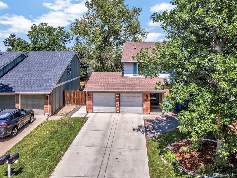7926 S Roslyn Way, Englewood, CO 80112
