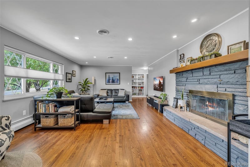 105 Brentwood St, Denver, CO 80226