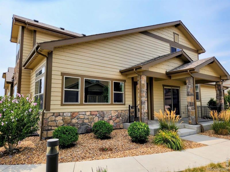 1928 Sunshine Peak Dr, Loveland, CO 80538