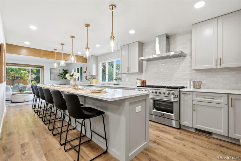 7528 Queen Cir, Arvada, CO 80005