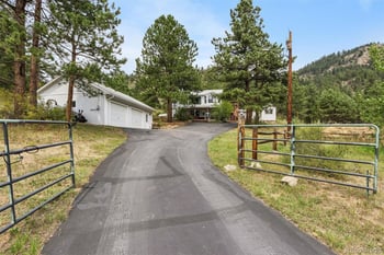 225 Hell Canyon Rd, Estes Park, CO 80517