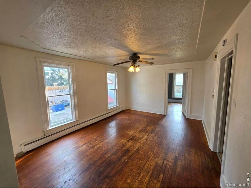708 4th St, Sterling, CO 80751