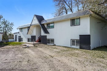 2107 Preuss Rd, Colorado Springs, CO 80910