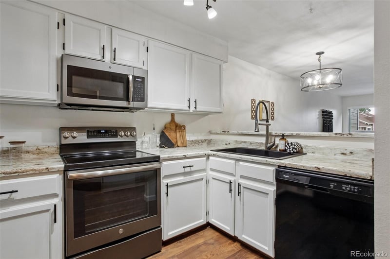 8749 W Cornell Ave #13, Denver, CO 80227