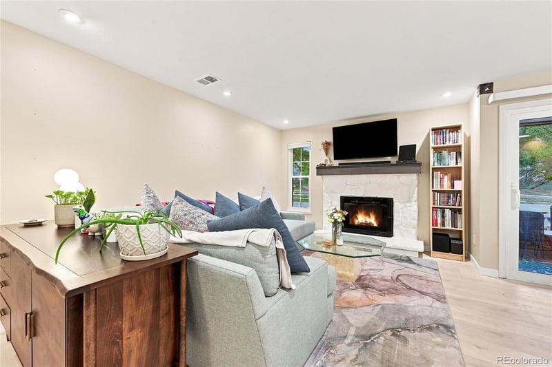 10970 W Florida Ave #211, Denver, CO 80232