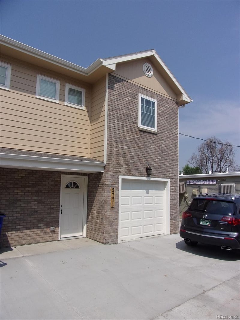 2771 Sable Blvd, Aurora, CO 80011