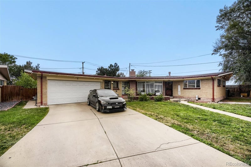 535 Zenobia St, Denver, CO 80204