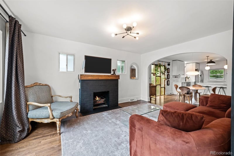 141 S Irving St, Denver, CO 80219