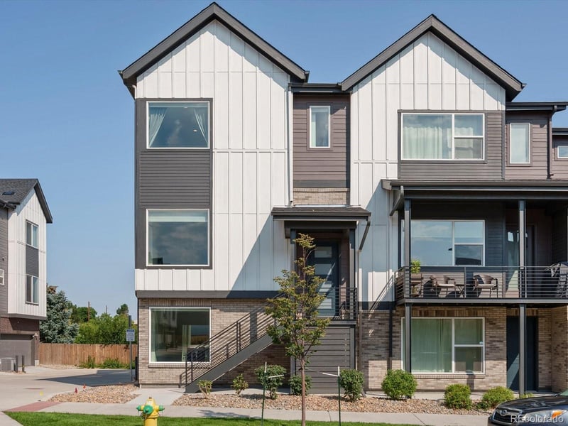 5194 Vivian St, Wheat Ridge, CO 80033