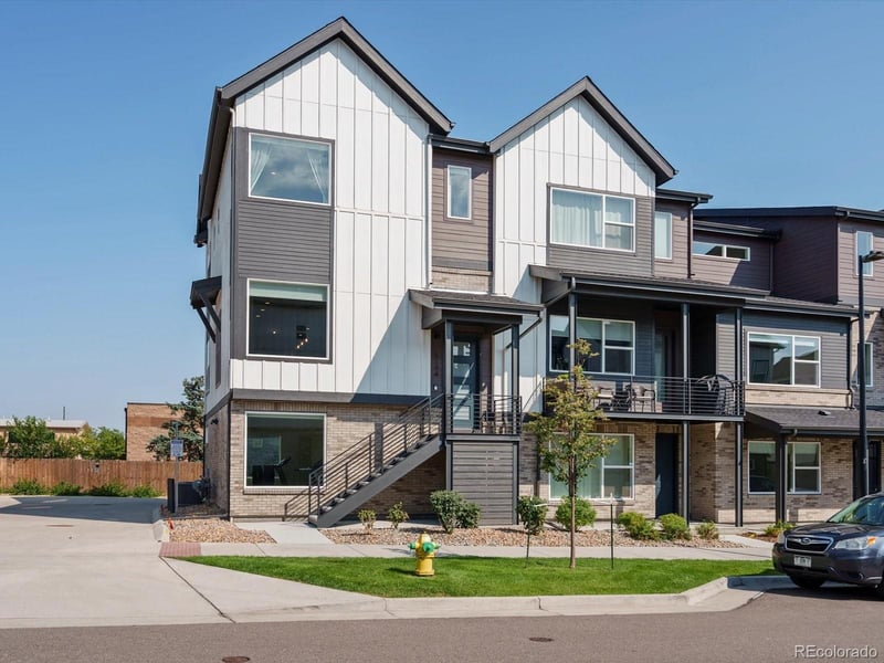5194 Vivian St, Wheat Ridge, CO 80033