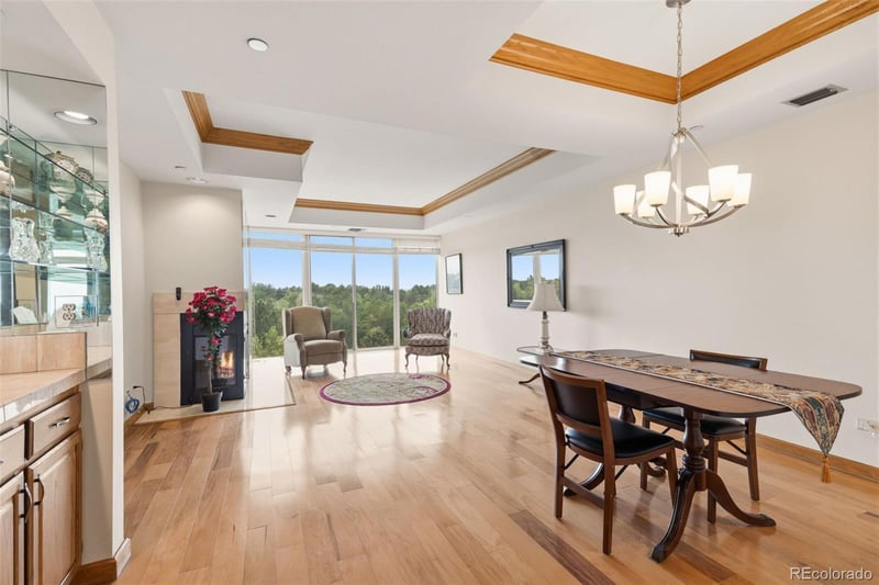1900 E Girard Pl #806, Englewood, CO 80113