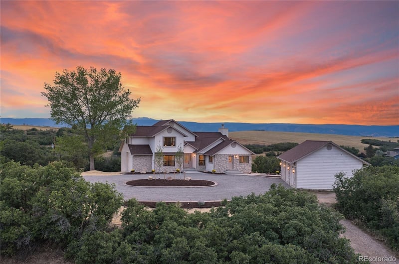 1857 Peak View Dr, Castle Rock, CO 80109