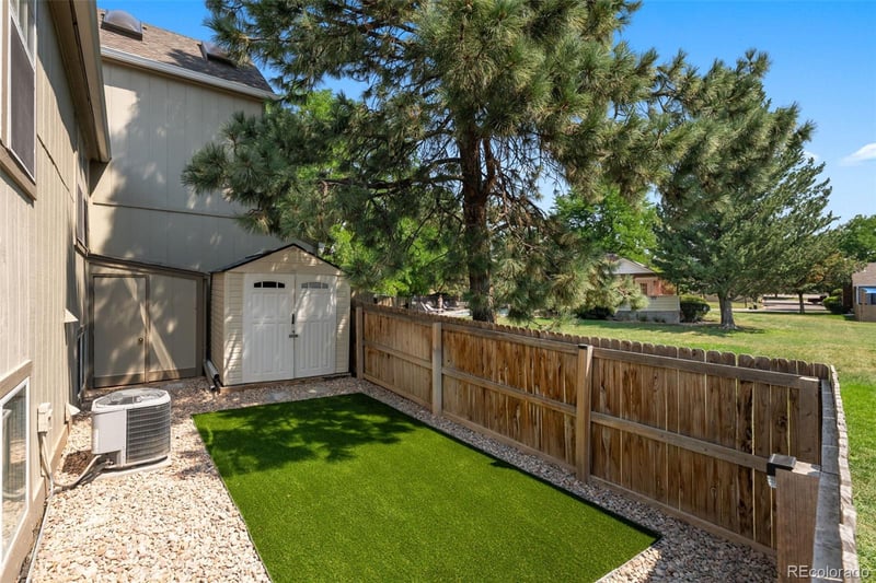 9638 W Chatfield Ave #F, Littleton, CO 80128