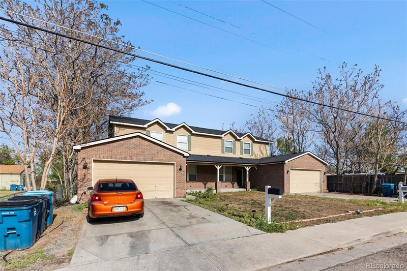 6950 Newport St, Commerce City, CO 80022