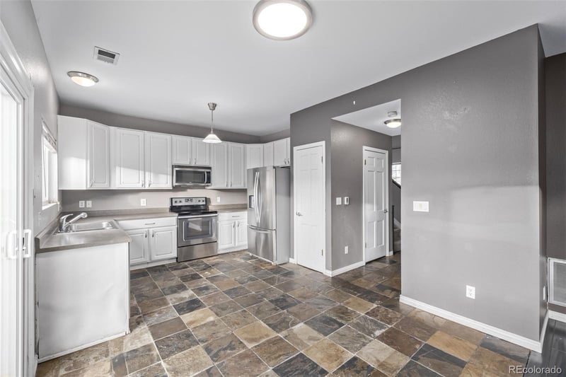 3869 S Himalaya Way, Aurora, CO 80013
