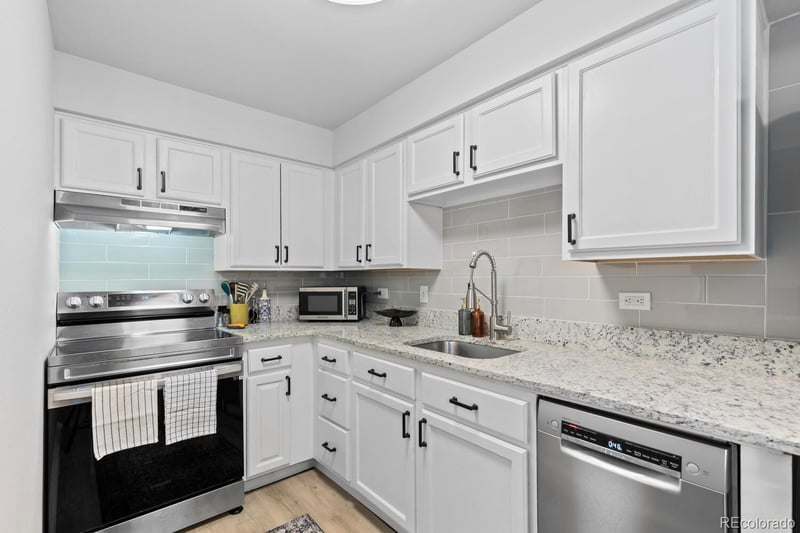 1350 Josephine St #203, Denver, CO 80206